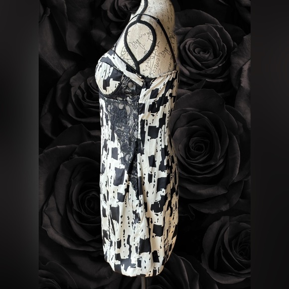 Forever 21 Bustier Strap Dress, Print and Lace Accents (M) - Picture 5 of 8